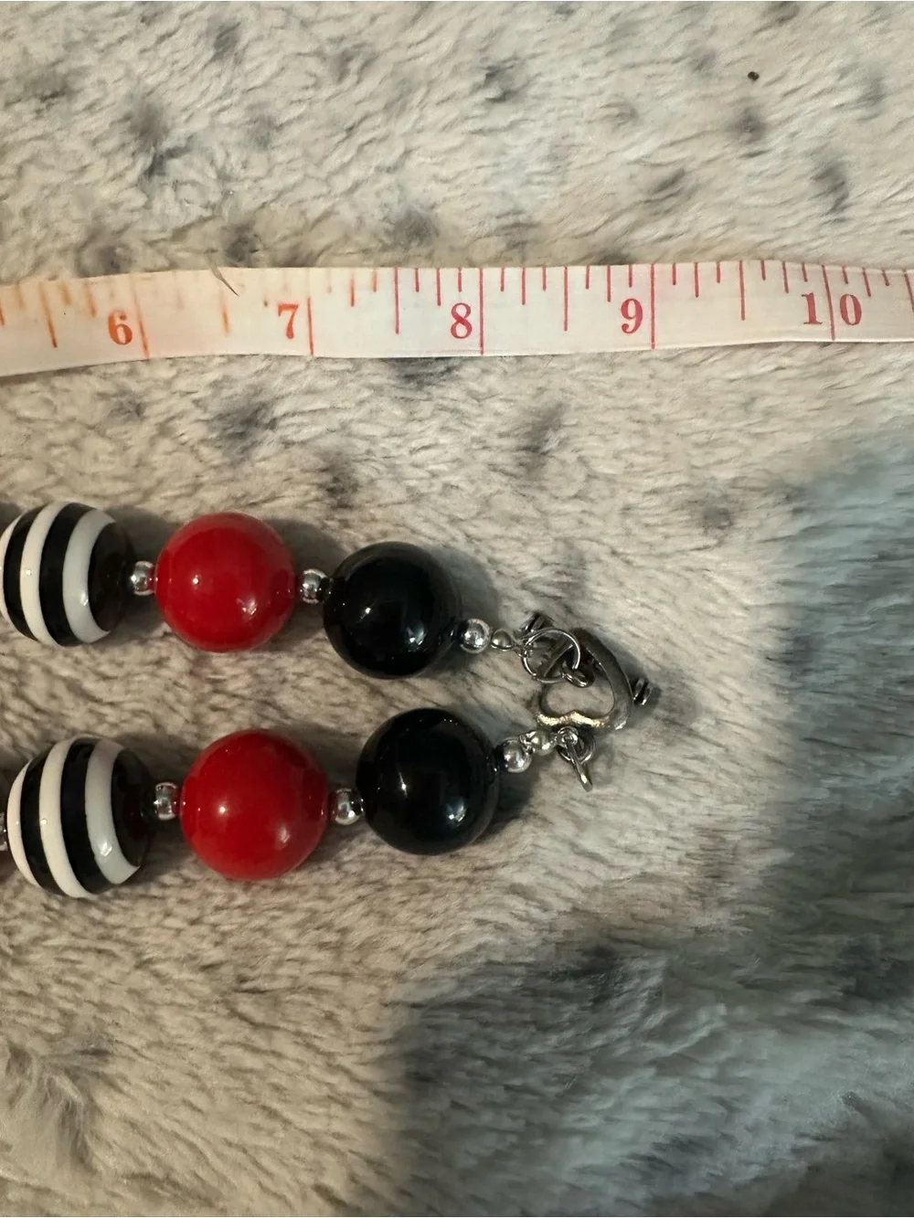 Girl's Red and Black Bow Bead Necklace - Brand Unspecified